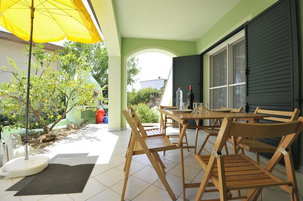 Apartment Verde Santa Maria Navarrese Eksteriør billede