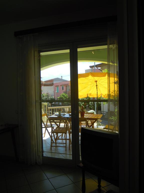 Apartment Verde Santa Maria Navarrese Eksteriør billede