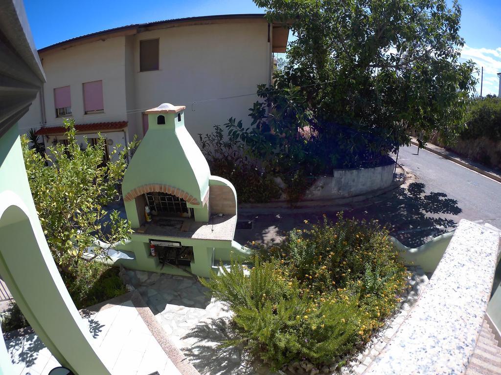 Apartment Verde Santa Maria Navarrese Eksteriør billede